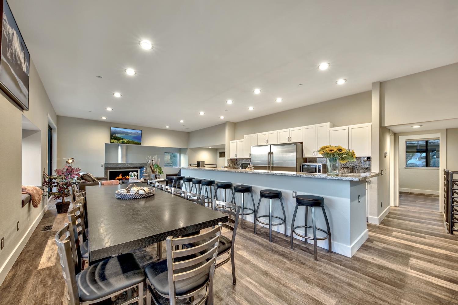 Sapphire House - Image 16